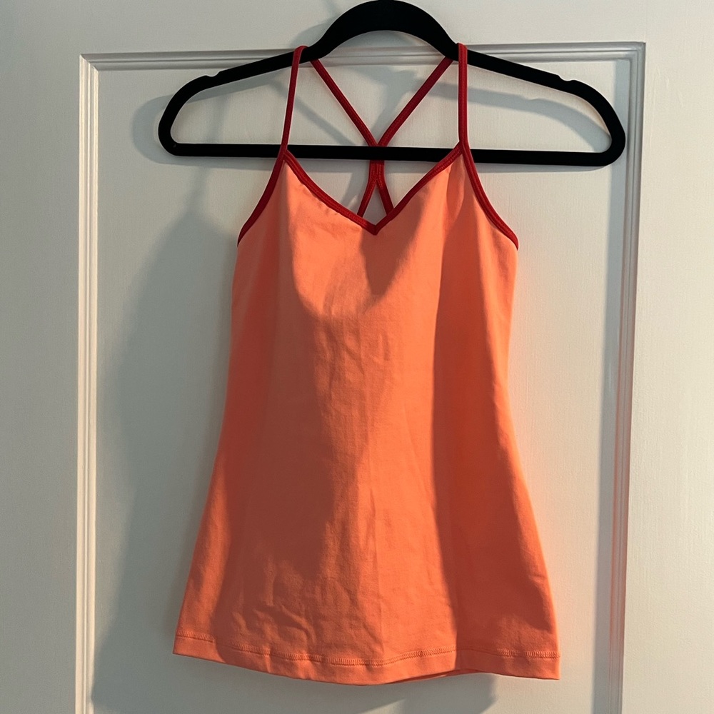 Yogasmoga Women's Sport Cami
Size: 4
[New]
Made in the USA